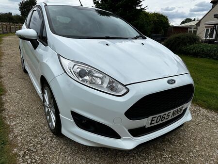 FORD FIESTA 1.6 TDCi Zetec S Euro 5 3dr