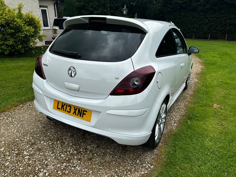 VAUXHALL CORSA