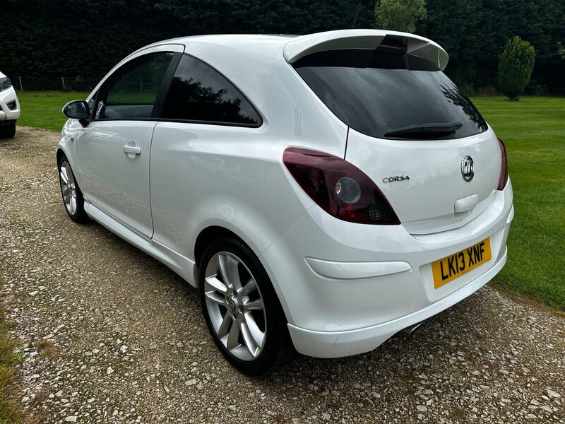 VAUXHALL CORSA