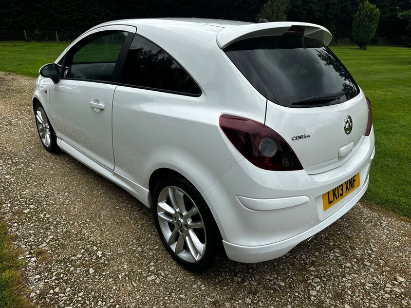 VAUXHALL CORSA