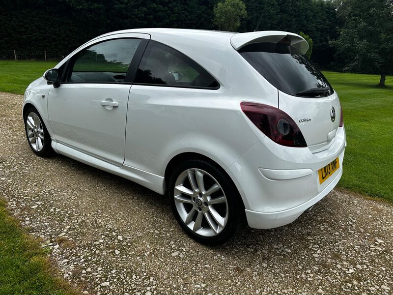 VAUXHALL CORSA